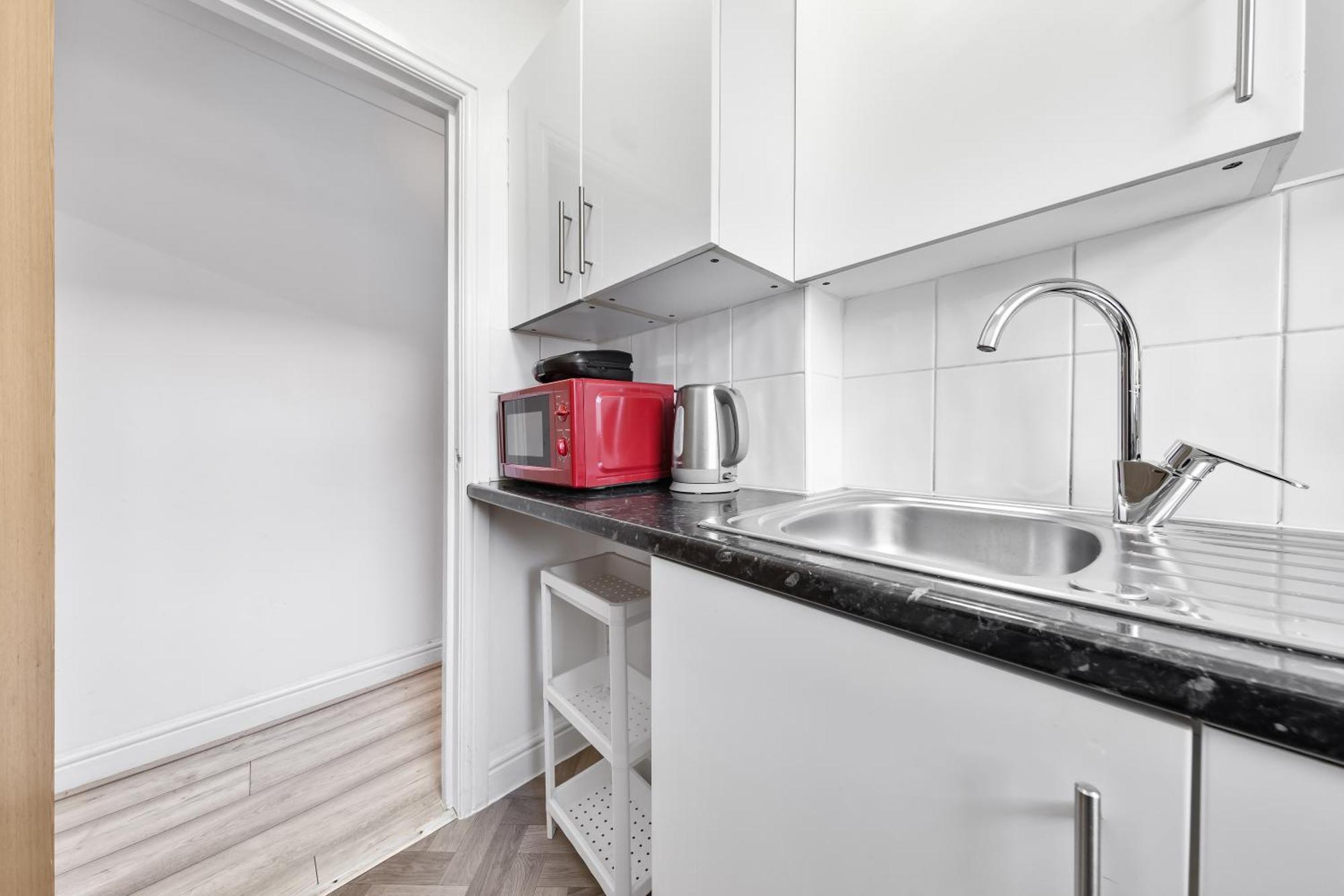 Green Hype - 10 Mins To Stadium - Sleeps 8 London Exterior foto