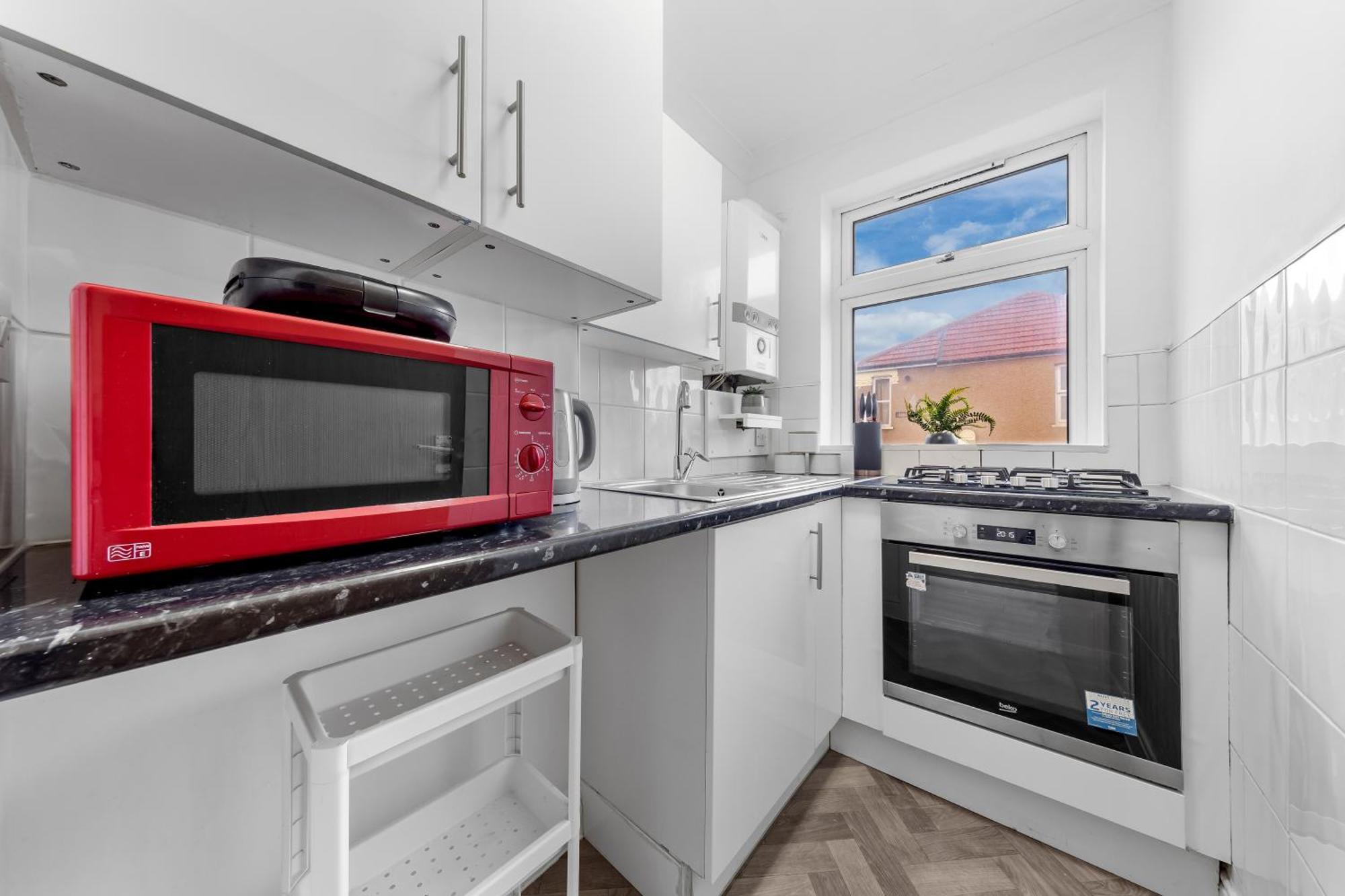 Green Hype - 10 Mins To Stadium - Sleeps 8 London Exterior foto