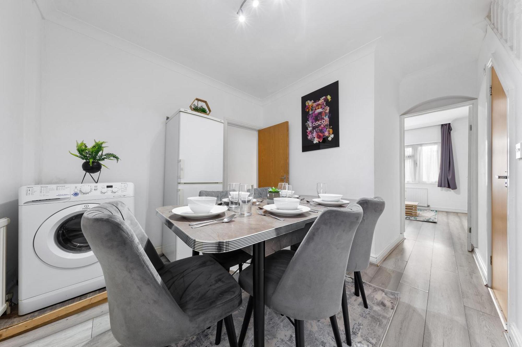 Green Hype - 10 Mins To Stadium - Sleeps 8 London Exterior foto