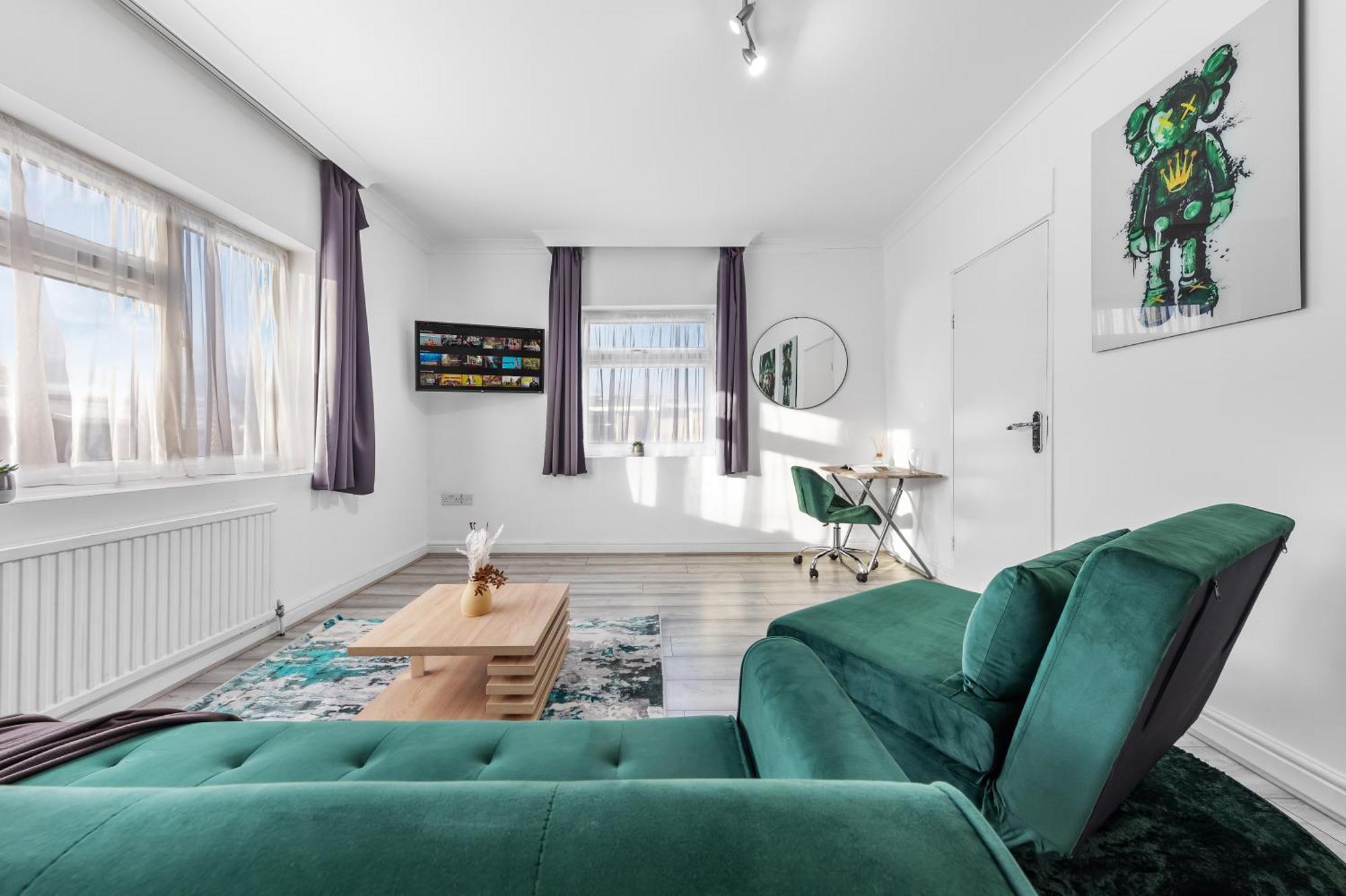 Green Hype - 10 Mins To Stadium - Sleeps 8 London Exterior foto